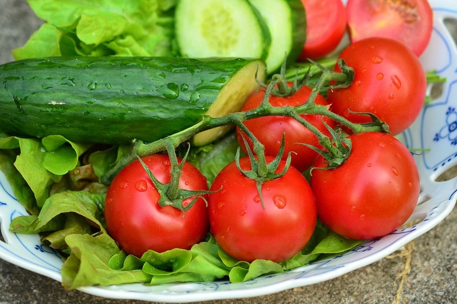 Ingredientes de la ensalada de lechuga