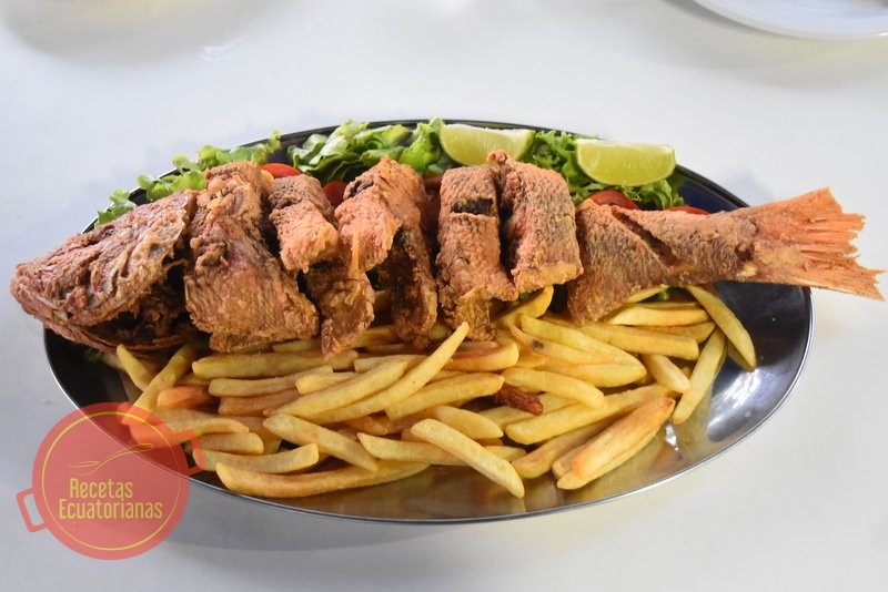 Pescado frito ecuatoriano
